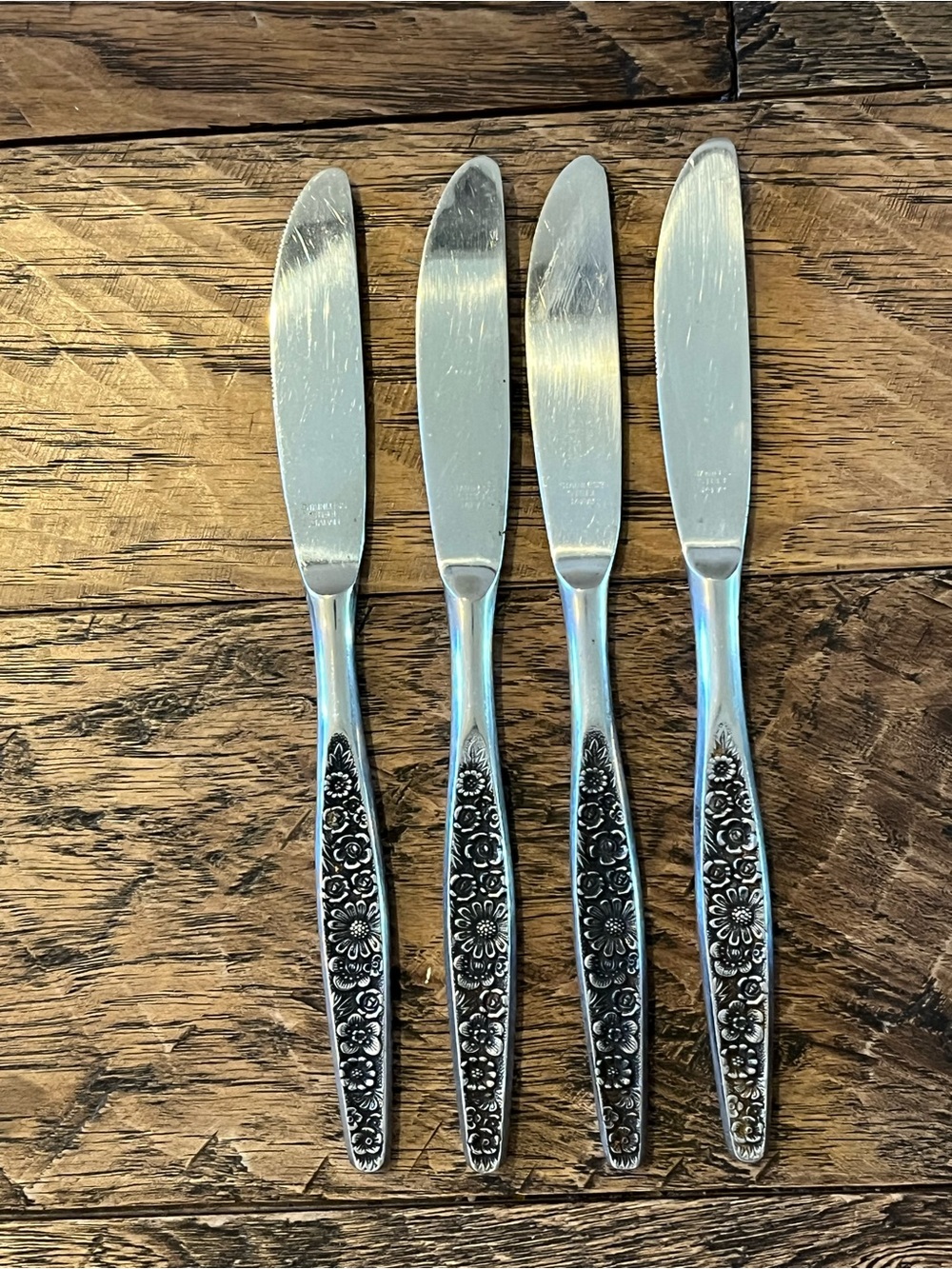 Vintage Floral Knives (4) (Like Jardinera) Stainless by INTERPUR